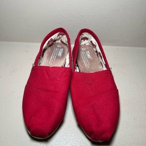 Red toms